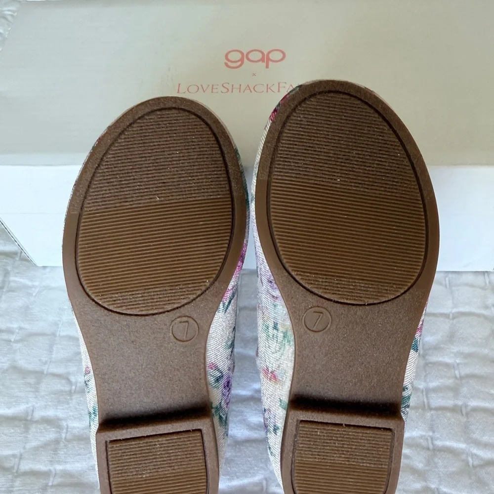 GAP x LoveShackFancy Toddler Girl 7 Mary Jane Floral Shoes NWT